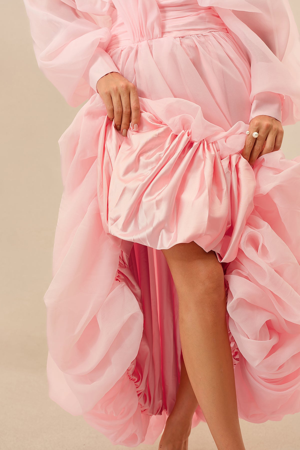 Pink V-neck puff sleeve organza maxi dress - view 5