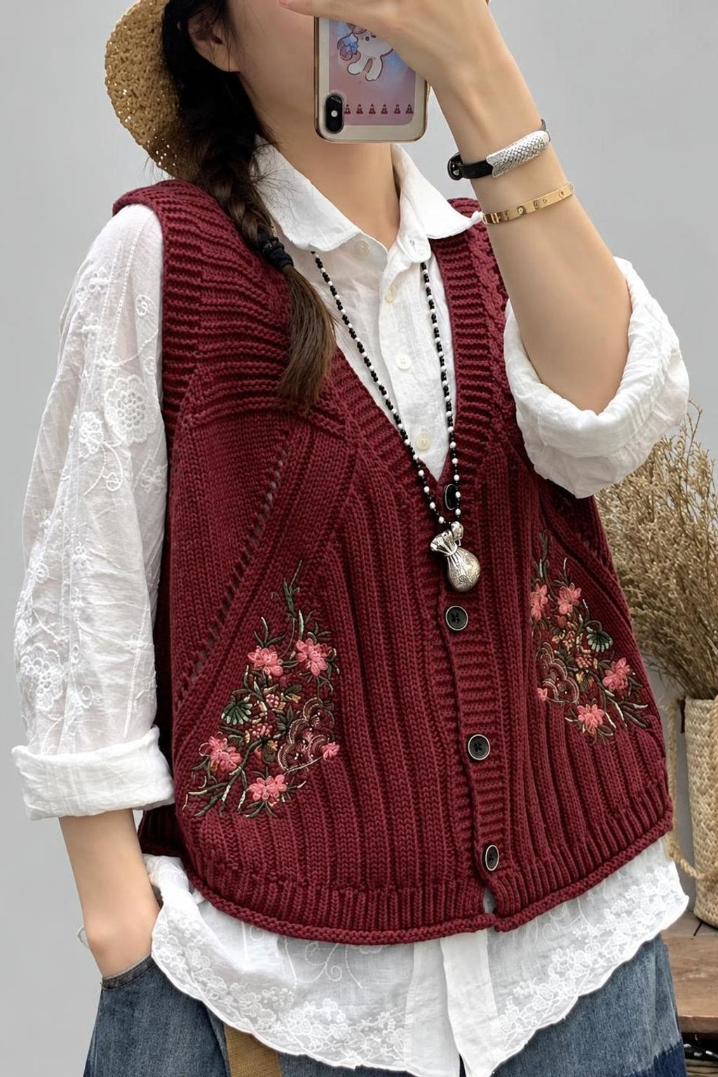 Wool Vest With Floral Embroidery - 1