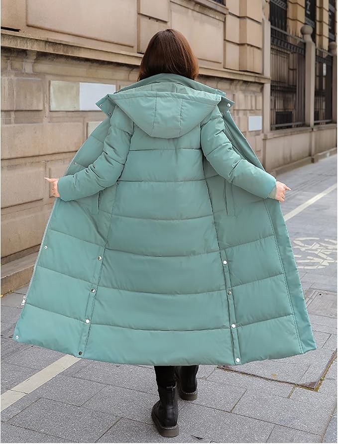Wool blend winter coat with tailored fit - view 12