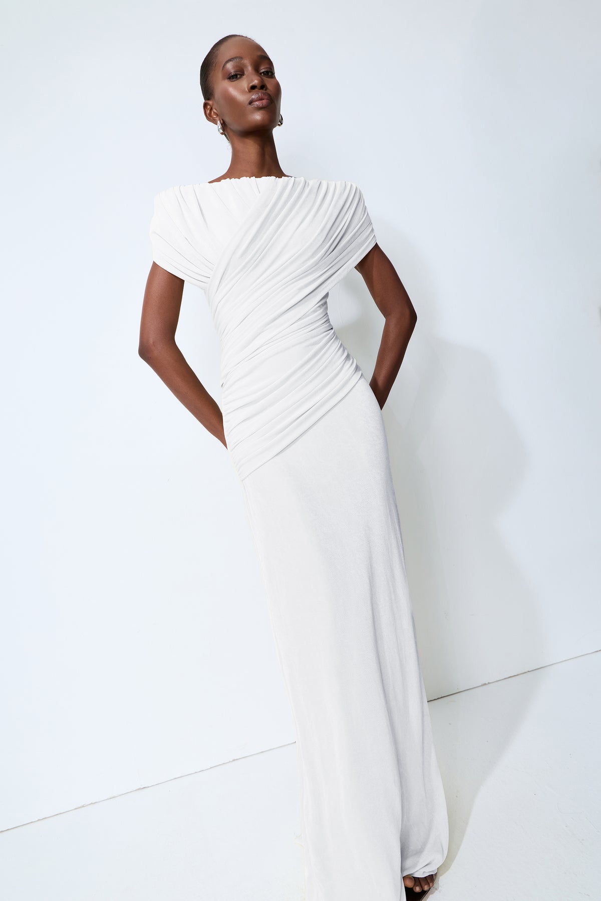 White off-shoulder ruched maxi dress - view 5