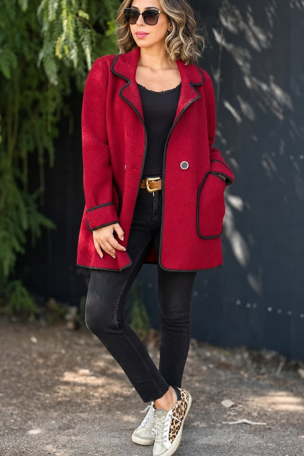 Cozy Contrast Trim Loose Coat With Long Sleeves & Pockets - 3