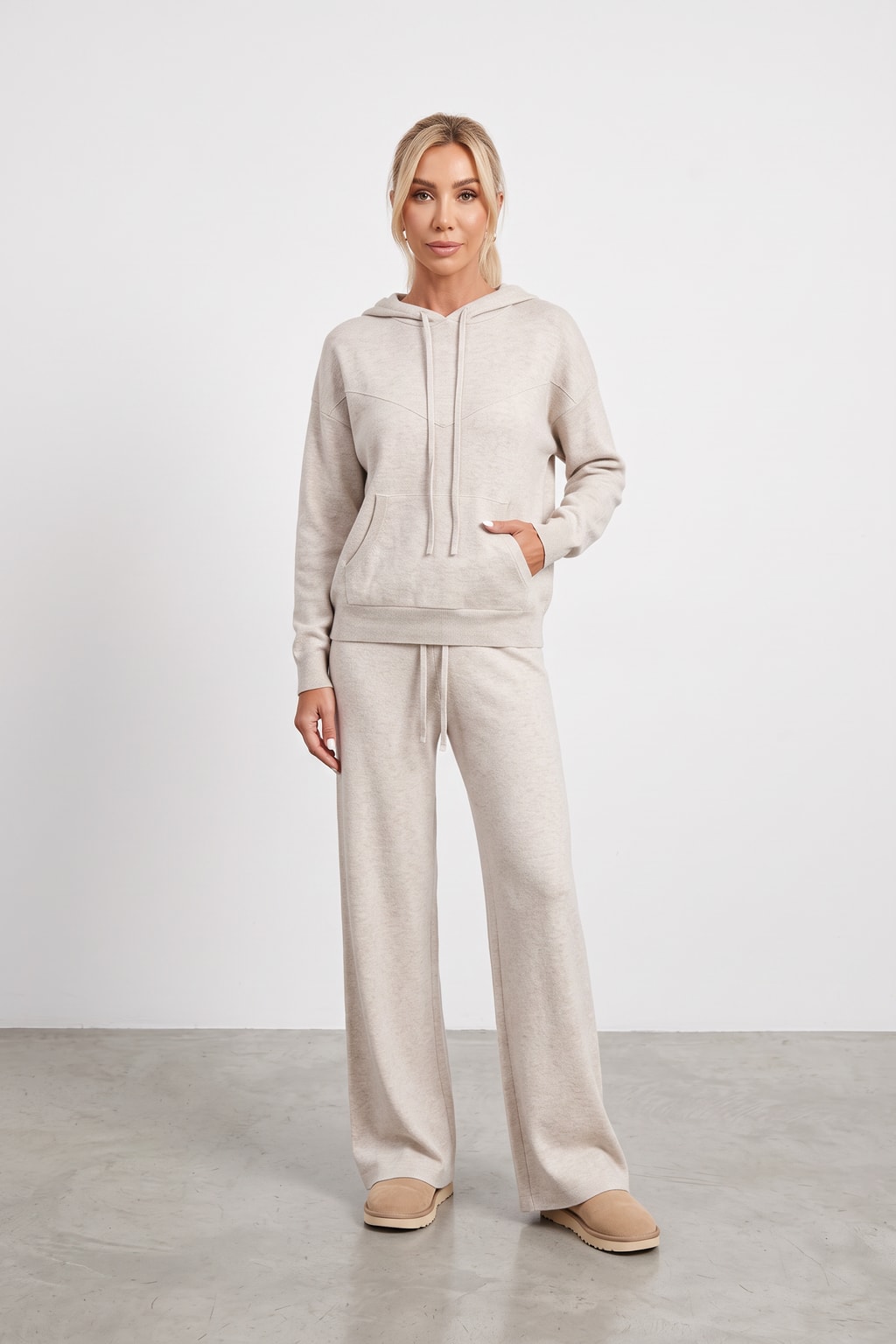 Knit Two Piece Set With Hooded Pullover - 3