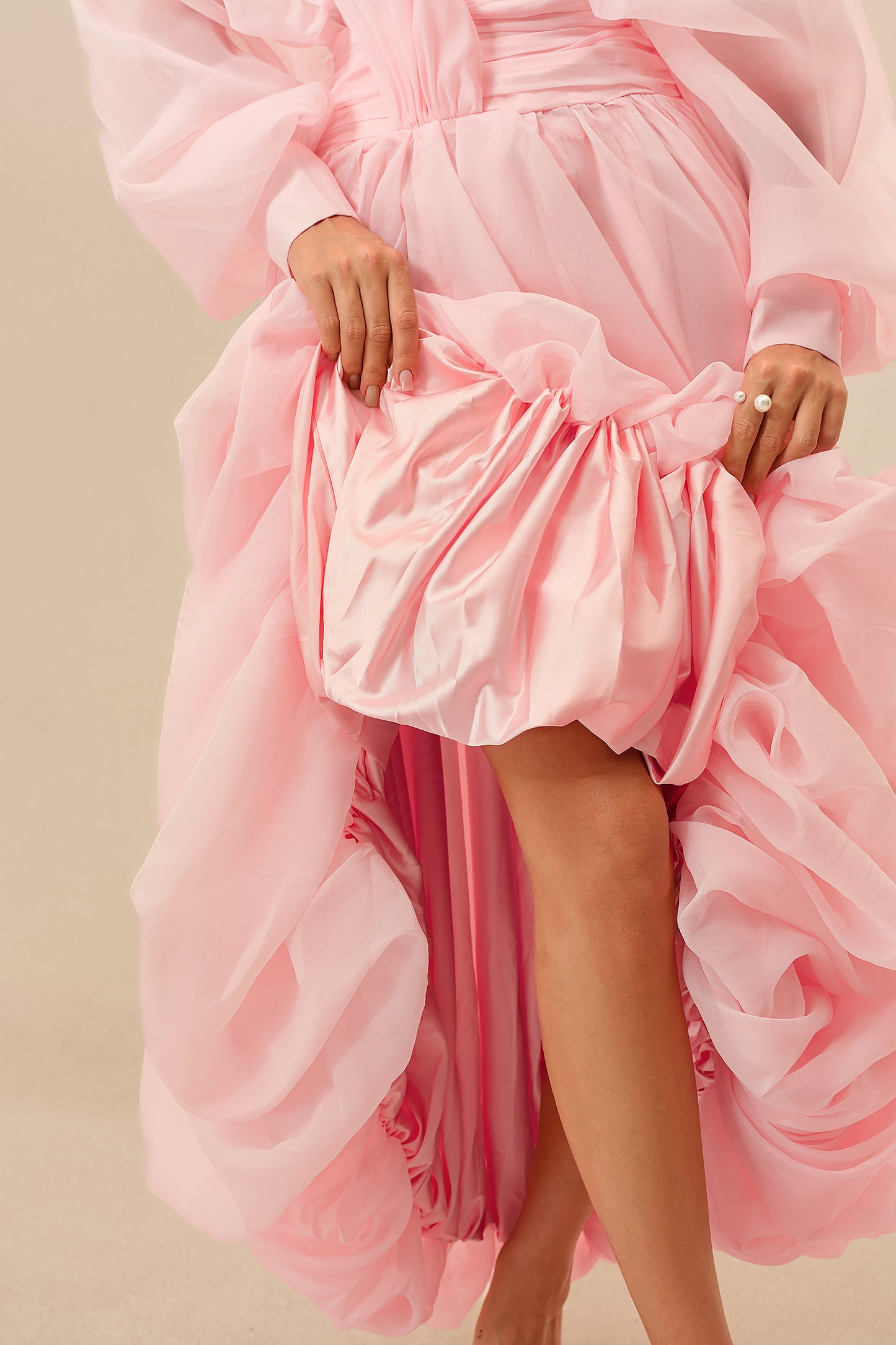Pink V-neck puff sleeve organza maxi dress - view 5