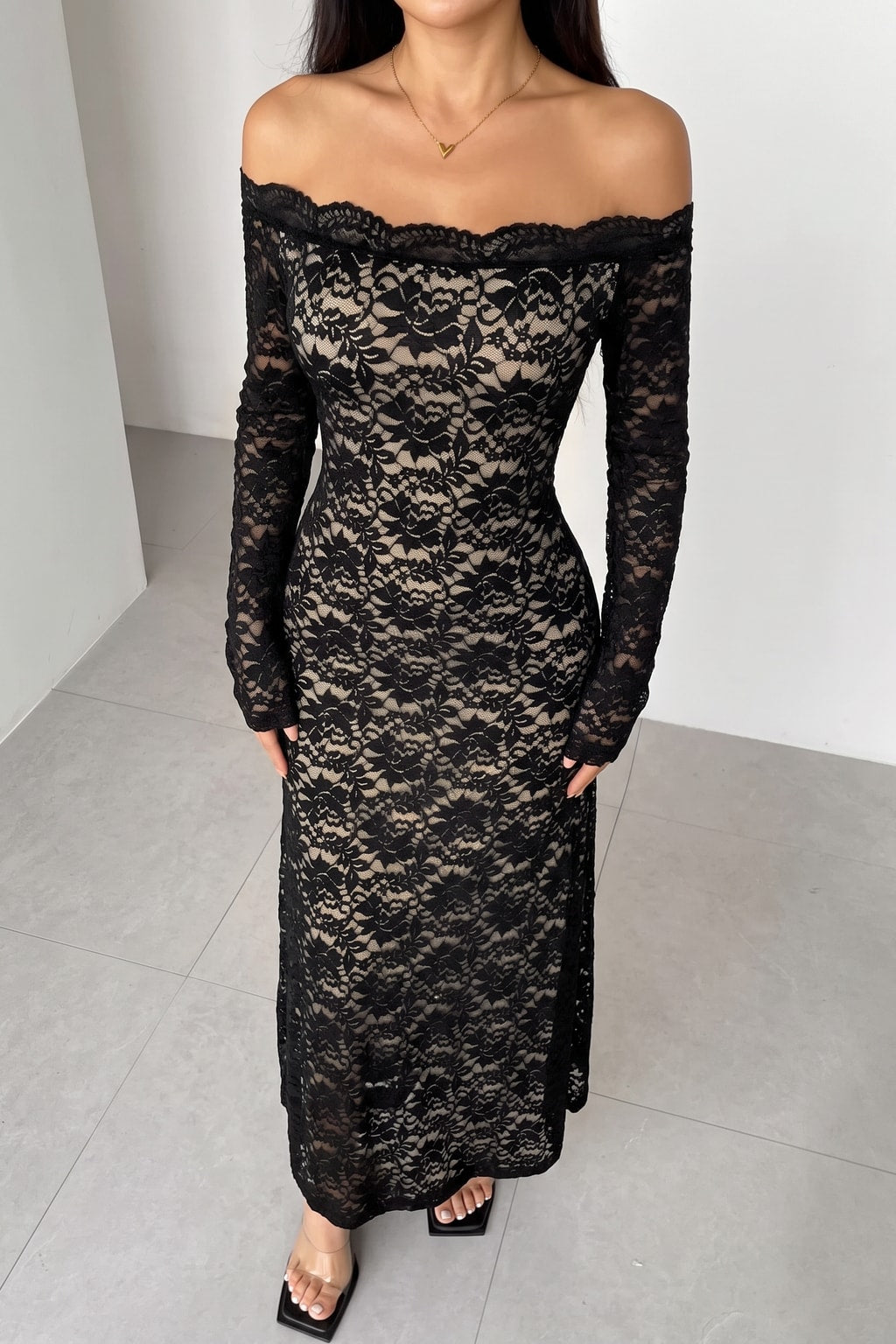 Lace Maxi Dress Off-Shoulder - 3