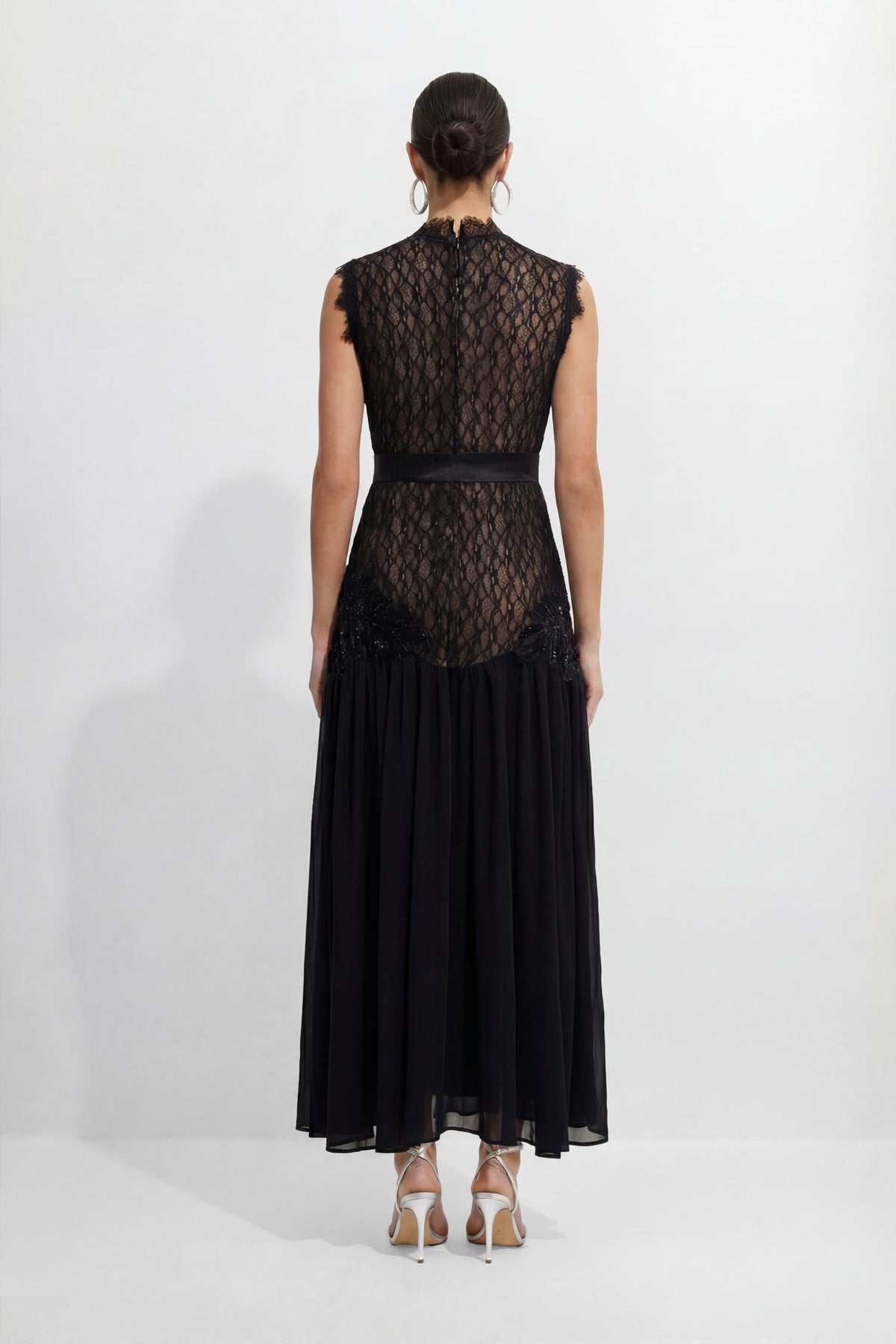 Floral Applique Lace and Chiffon Maxi Dress - view 4