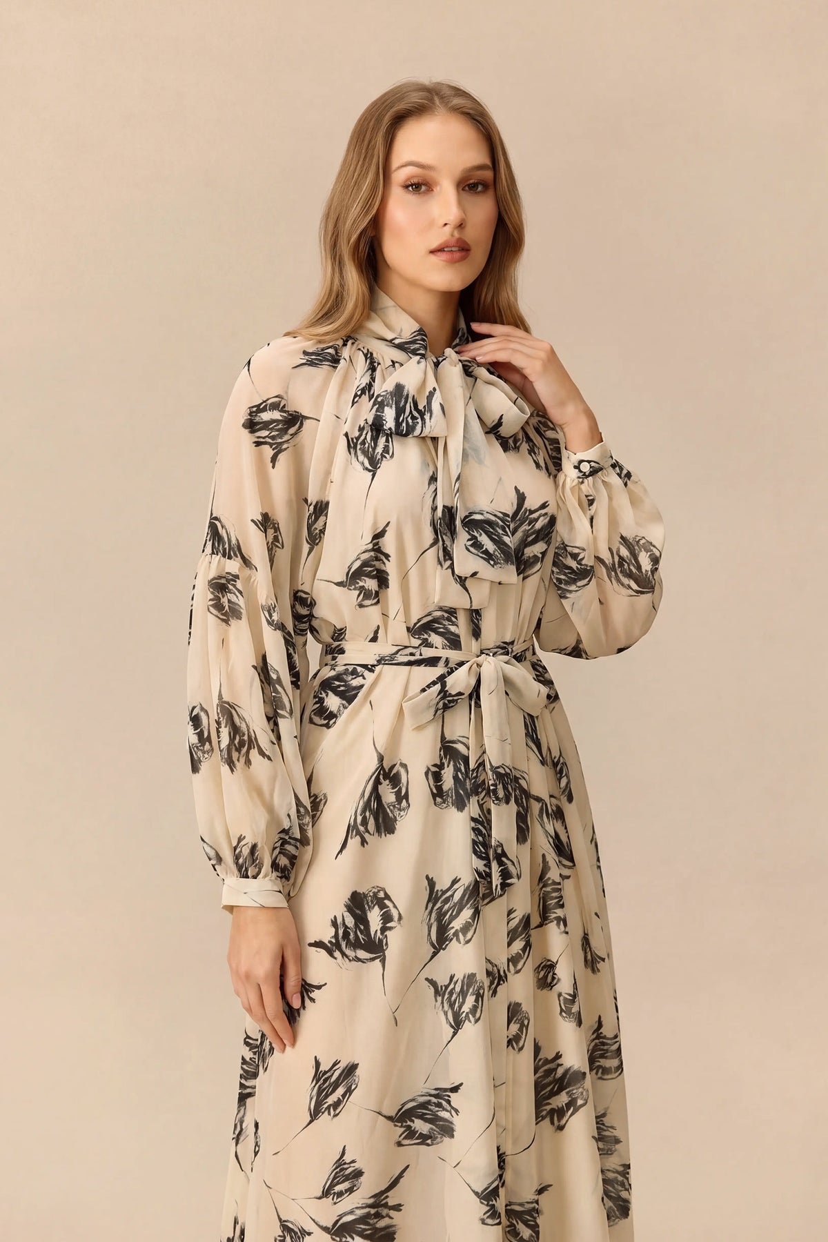 Beige Floral Chiffon Puff Sleeve Maxi Dress - view 3