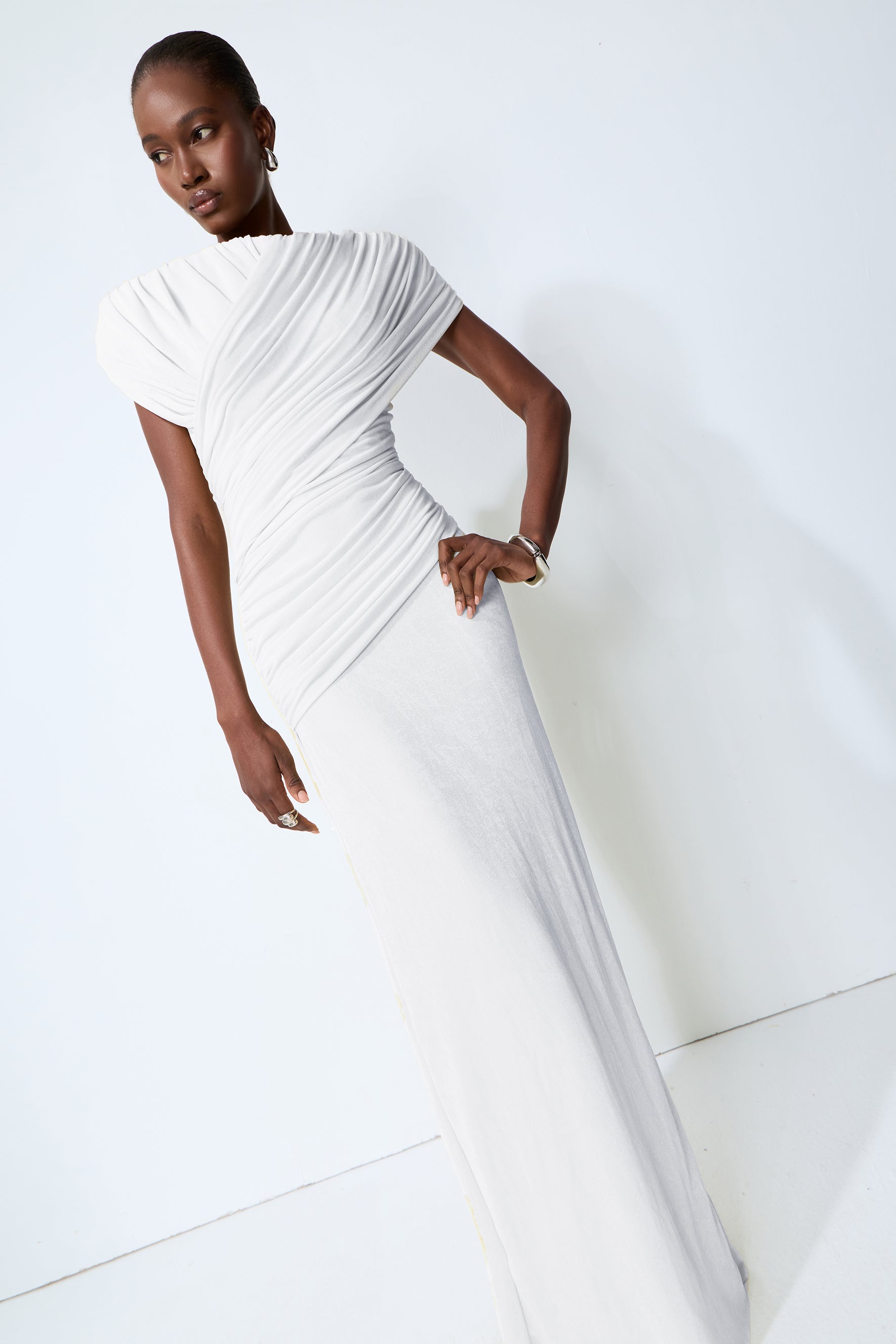 White off-shoulder ruched maxi dress - view 4