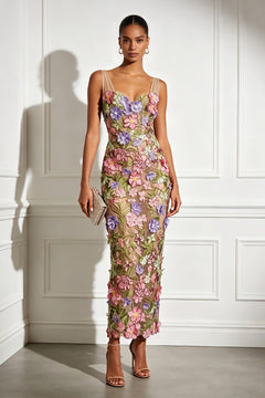 Lace Maxi Dress With Floral Applique - 2