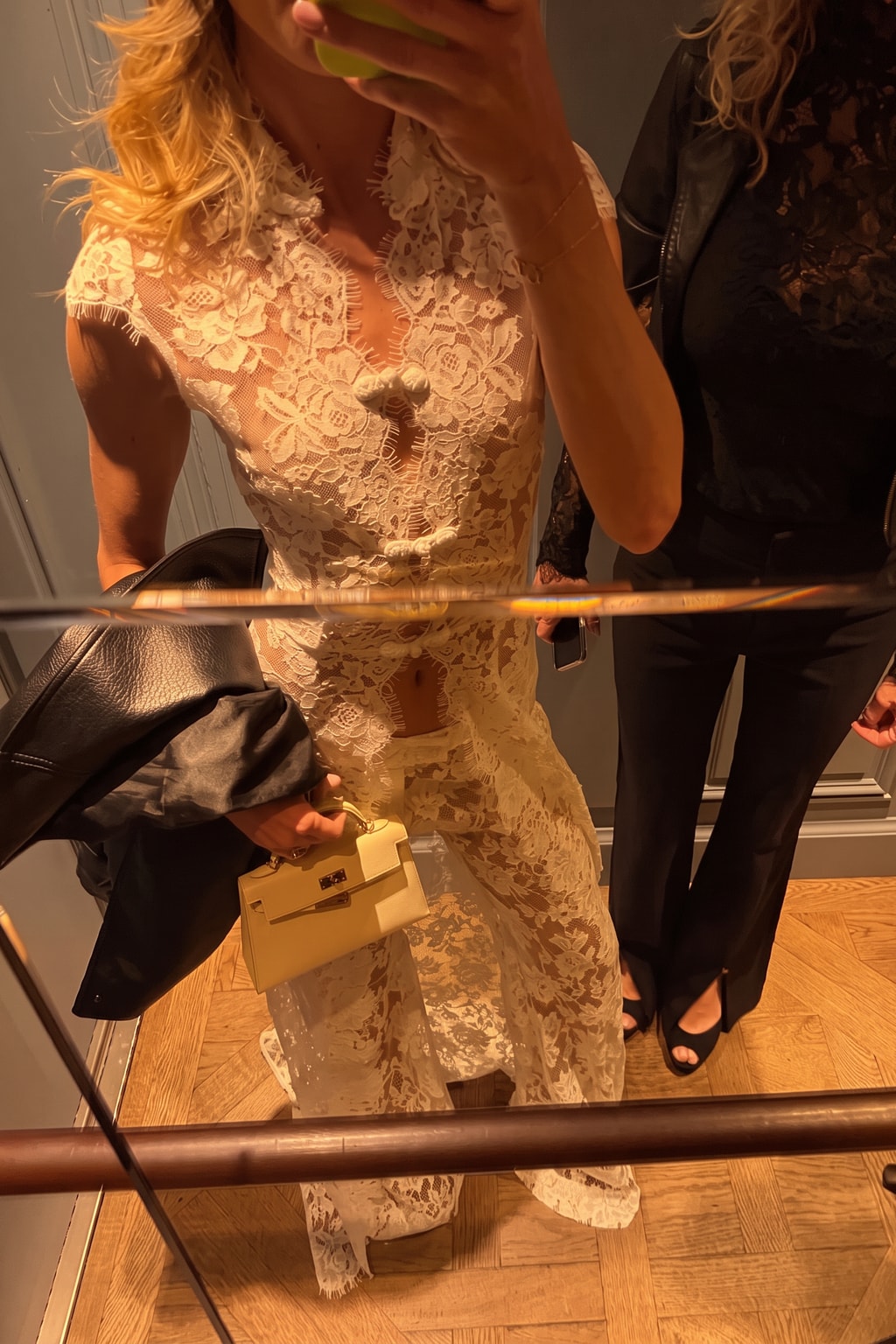 Lace Two-Piece Set With V-Neck Blouse And Wide Leg Pants - 7