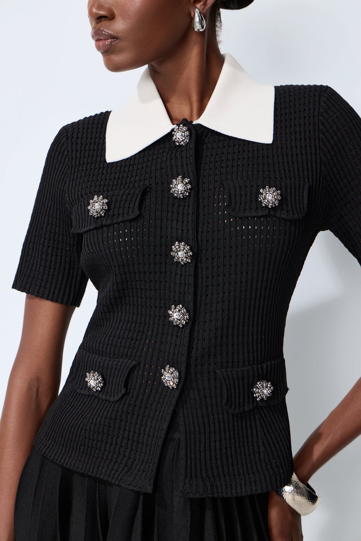 Contrast Collar Knit Top and Pleated Skirt Set - view 3