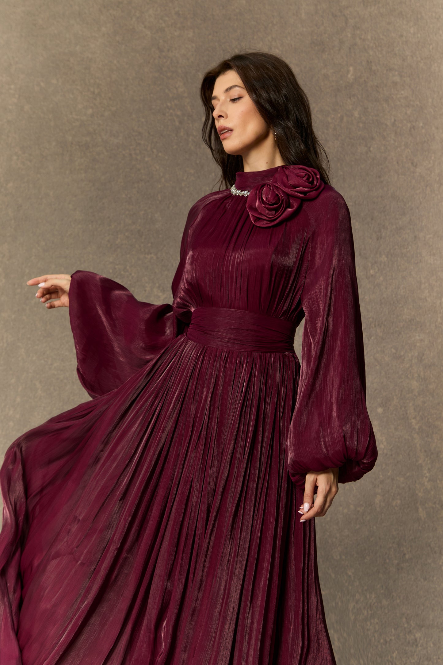 Maxi dress with pearl-trimmed collar and rosette brooches - view 3