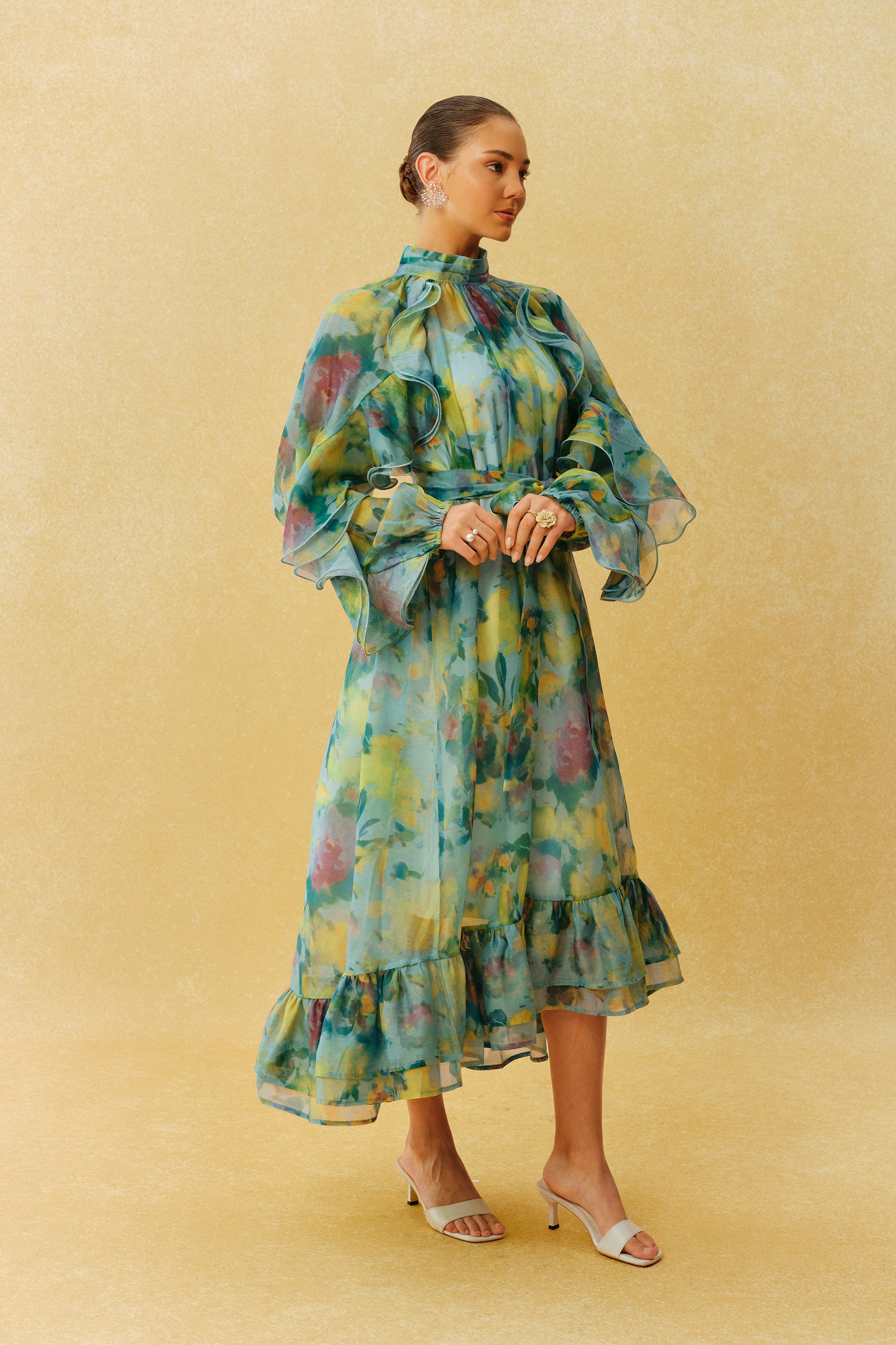 Green ruffle sleeve high neck midi dress - view 4