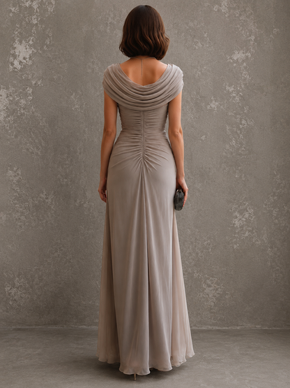 Ruched sleeveless maxi dress - view 10