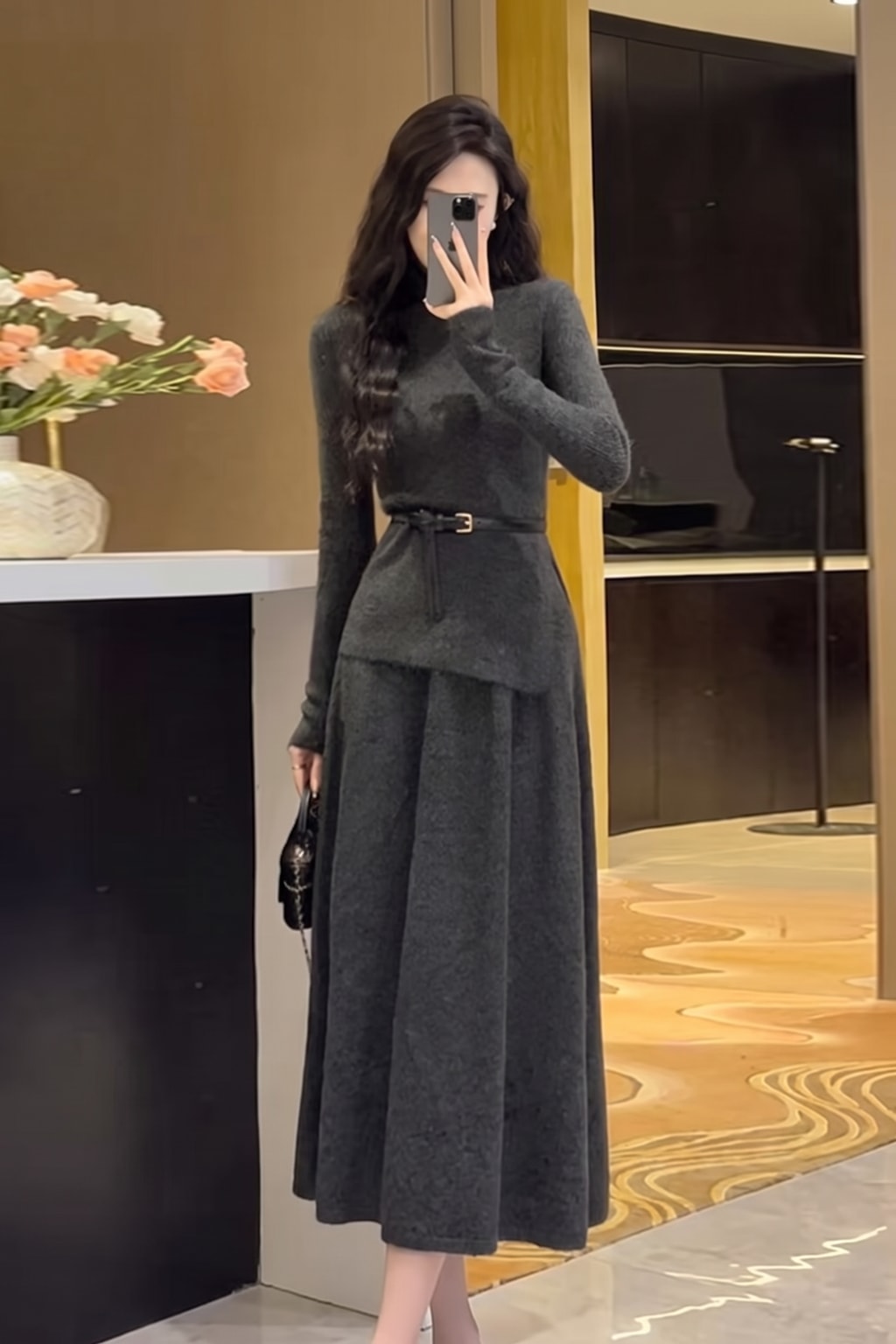Knit Midi Dress With Belted Asymmetric Hem - 4