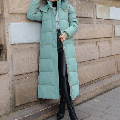 Wool blend winter coat with tailored fit - view 11