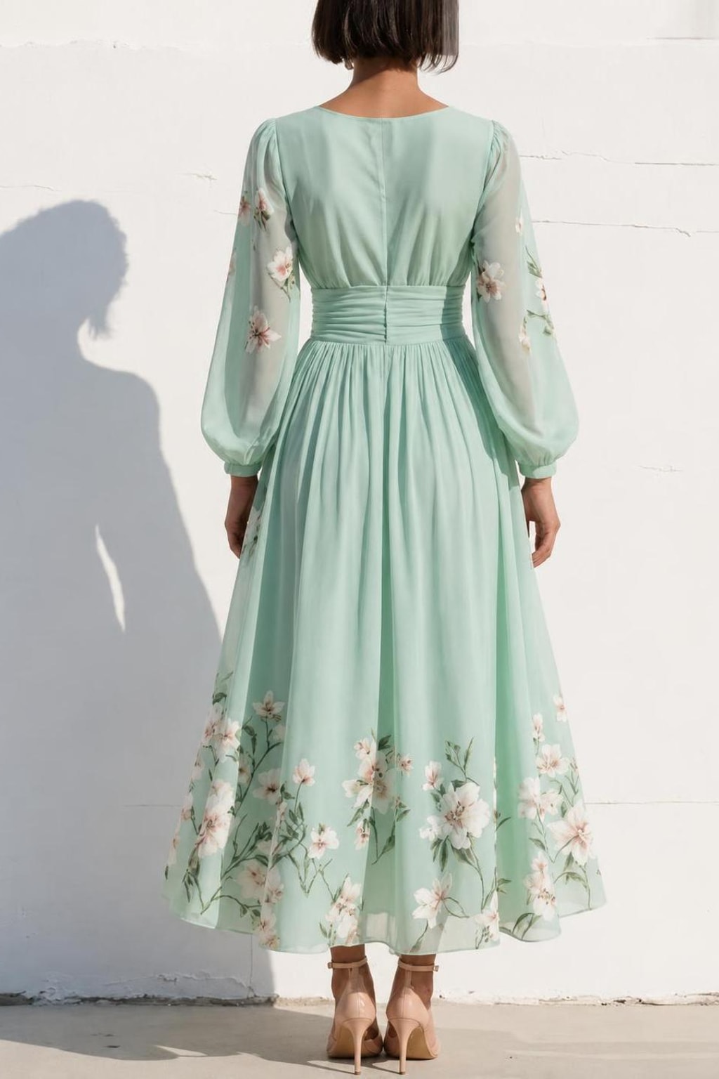 Floral Midi Dress With V-Neck - 4