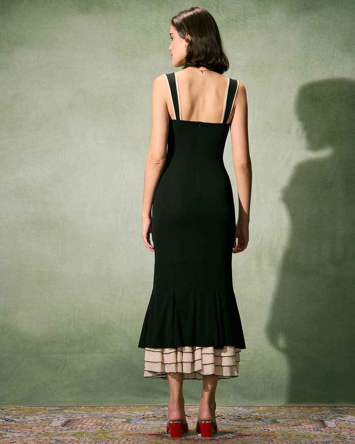 Black sweetheart neck trumpet maxi dress - view 3