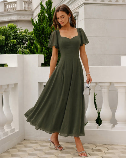 Green Sweetheart Neck Pleated Chiffon Maxi Dress - view 4