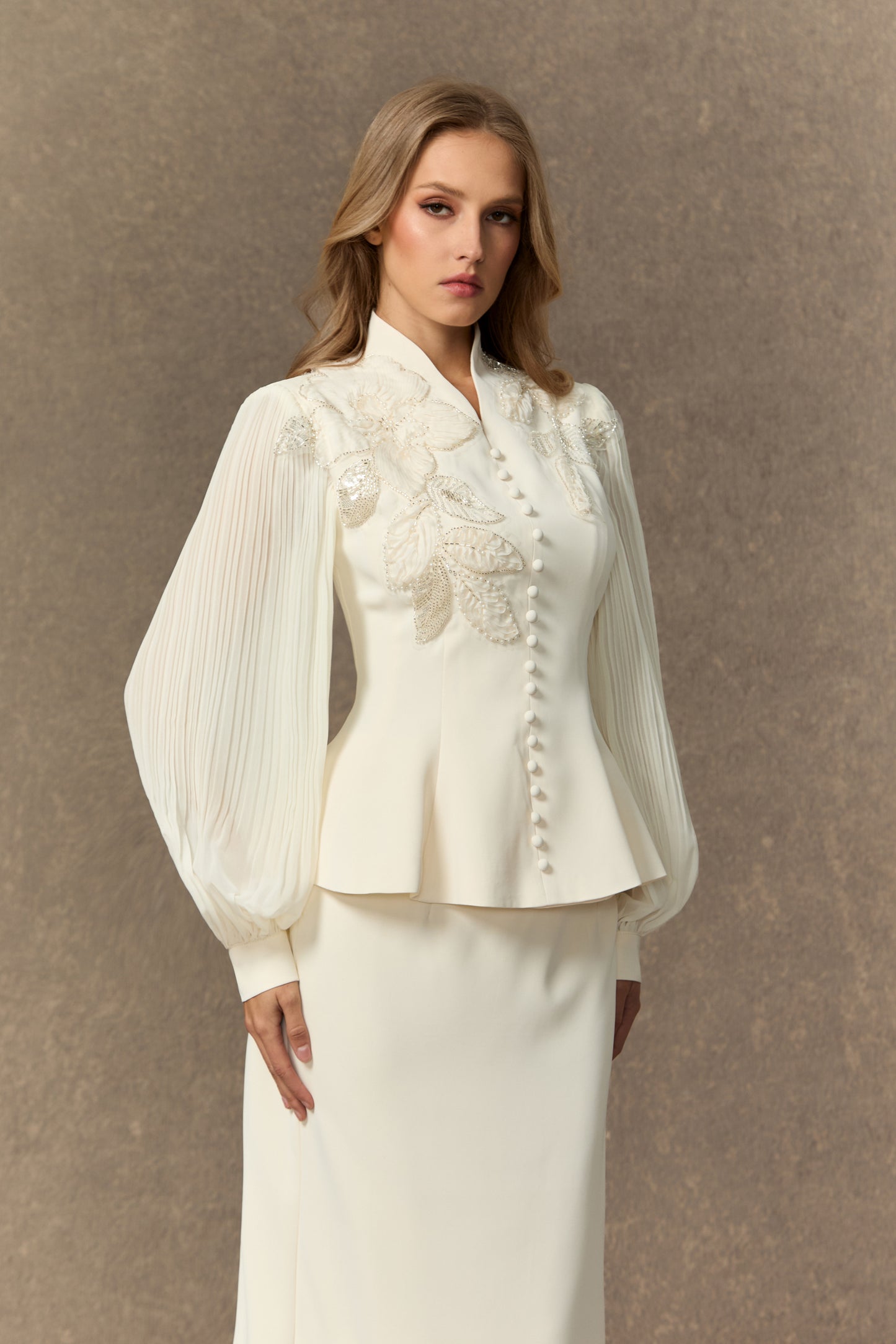 White floral embroidery peplum and skirt set - view 5