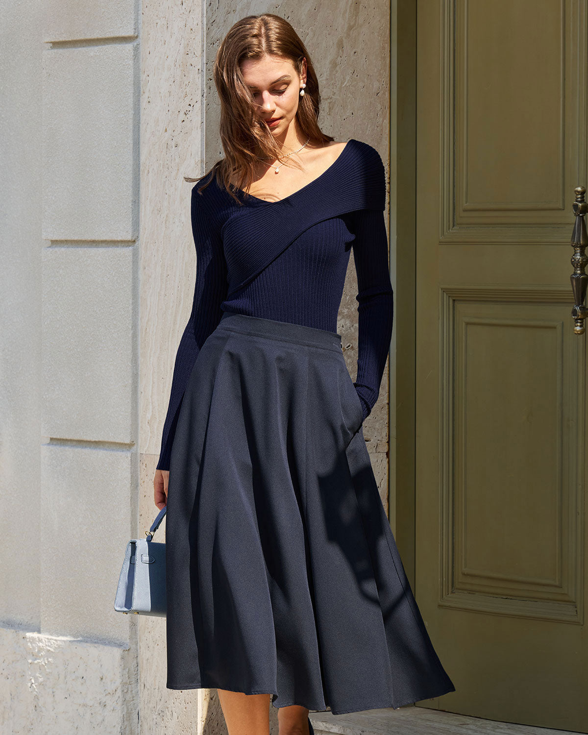 Navy Ribbed Knit V-Neck Long Sleeve Top - view 3