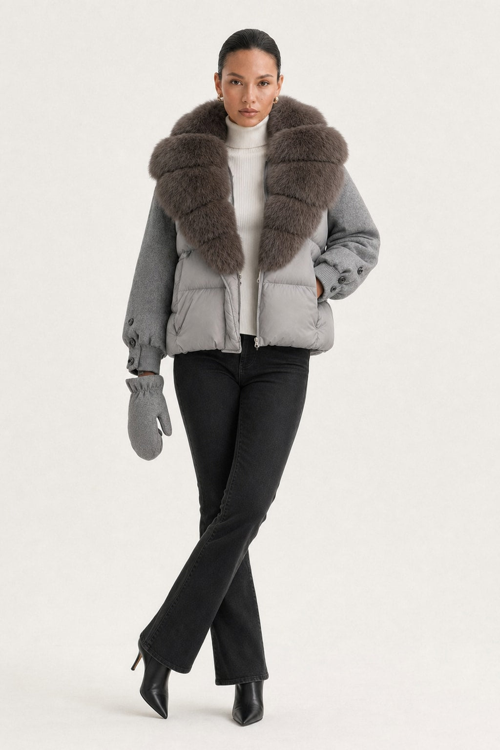 Duck Down Puffer Jacket With Detachable Fur Collar - 10