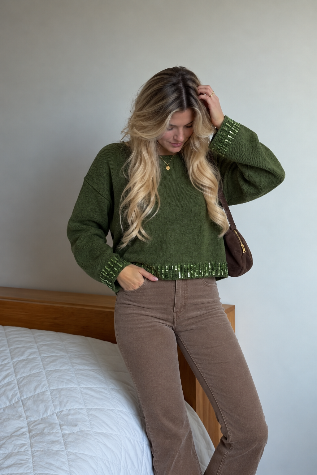 Polyester Knit Sweater With Sequin Detail - 5
