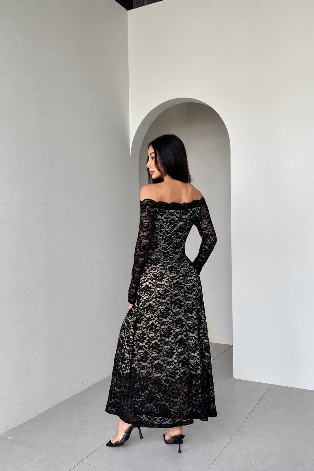 Lace Maxi Dress Off-Shoulder - 5