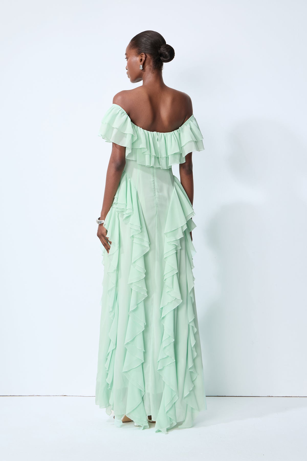Sage green off-shoulder ruffle maxi dress with pockets - view 4