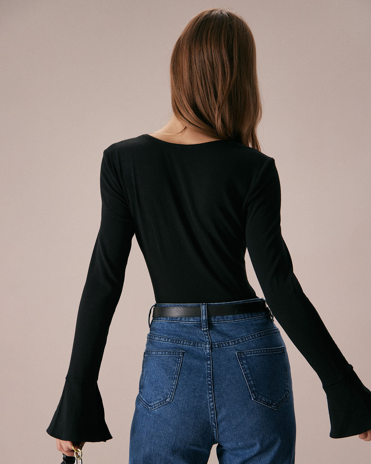 Black square neck flare sleeve tee with side slit - view 4