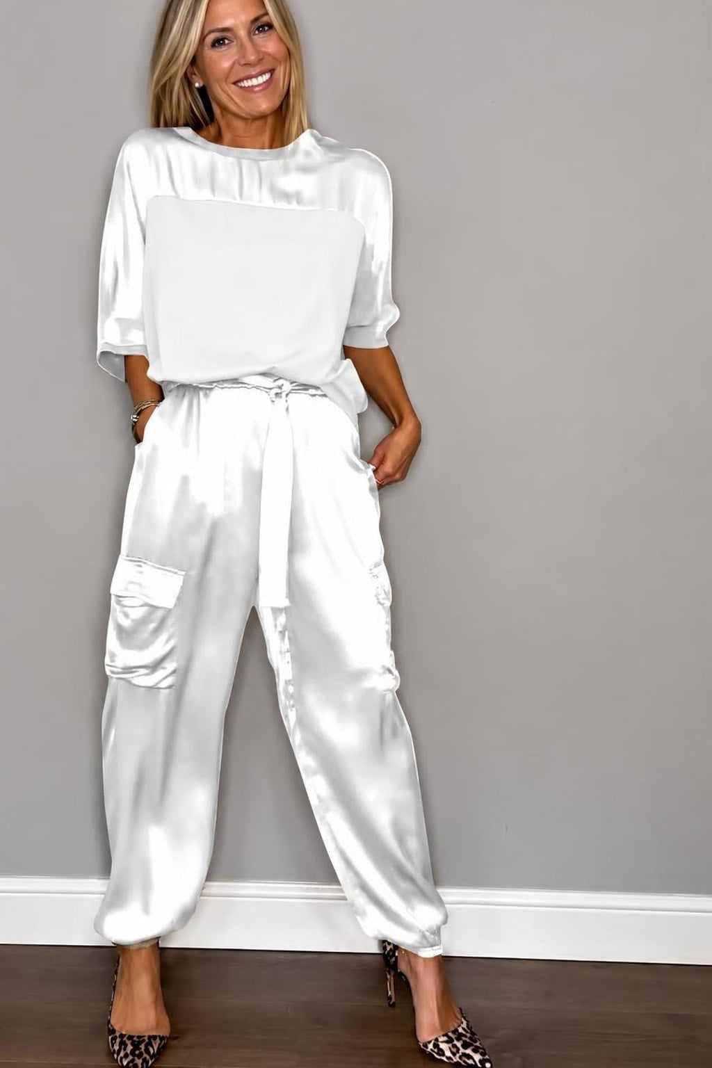 Satin Two-Piece Lounge Set With Relaxed Fit - 9