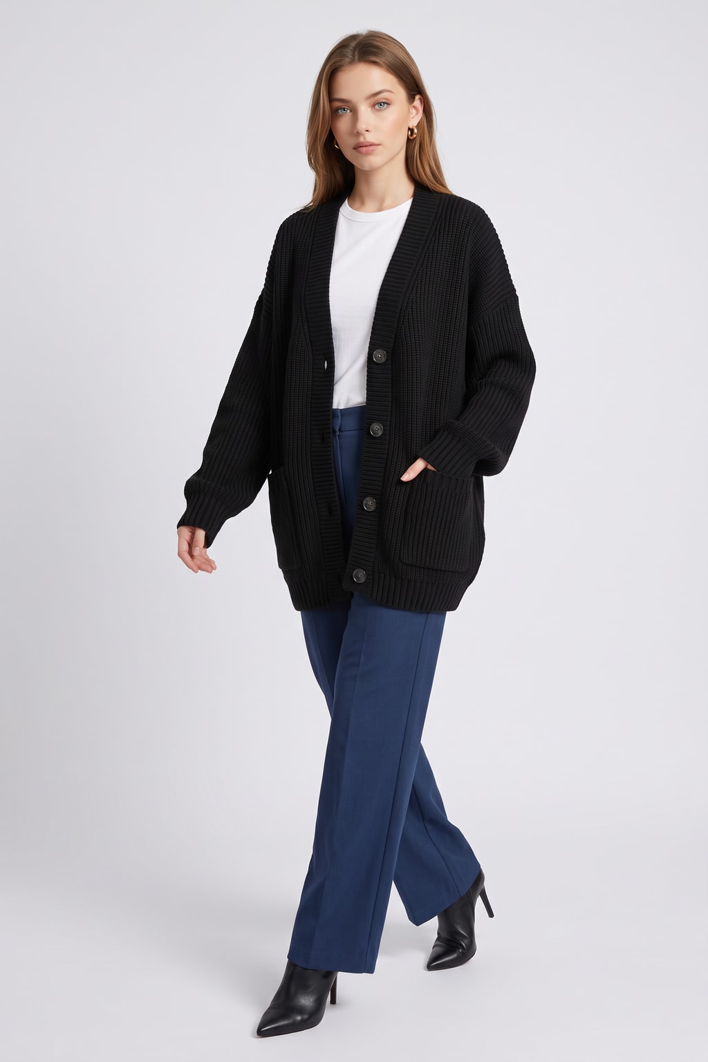 Chunky Knit Cardigan With Relaxed Fit - 3