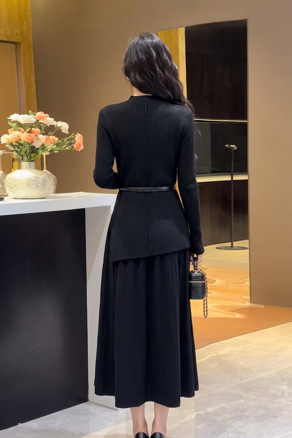 Knit Midi Dress With Belted Asymmetric Hem - 3