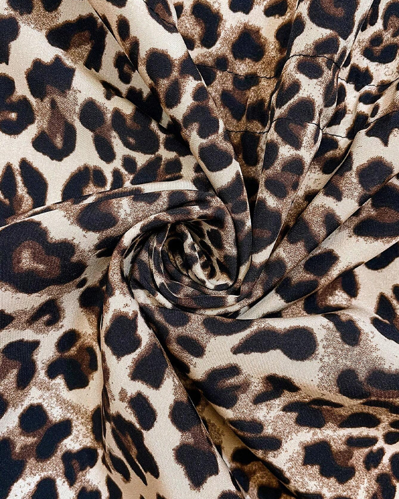 Reversible hooded jacket with leopard print lining - view 7