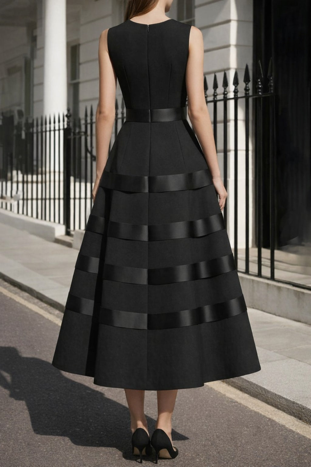 Polyester Sleeveless A-Line Party Dress With Patch Detail - 3
