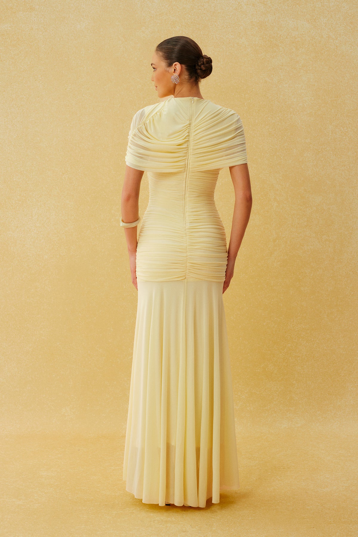 Yellow knit ruched maxi dress with cape sleeves - view 4
