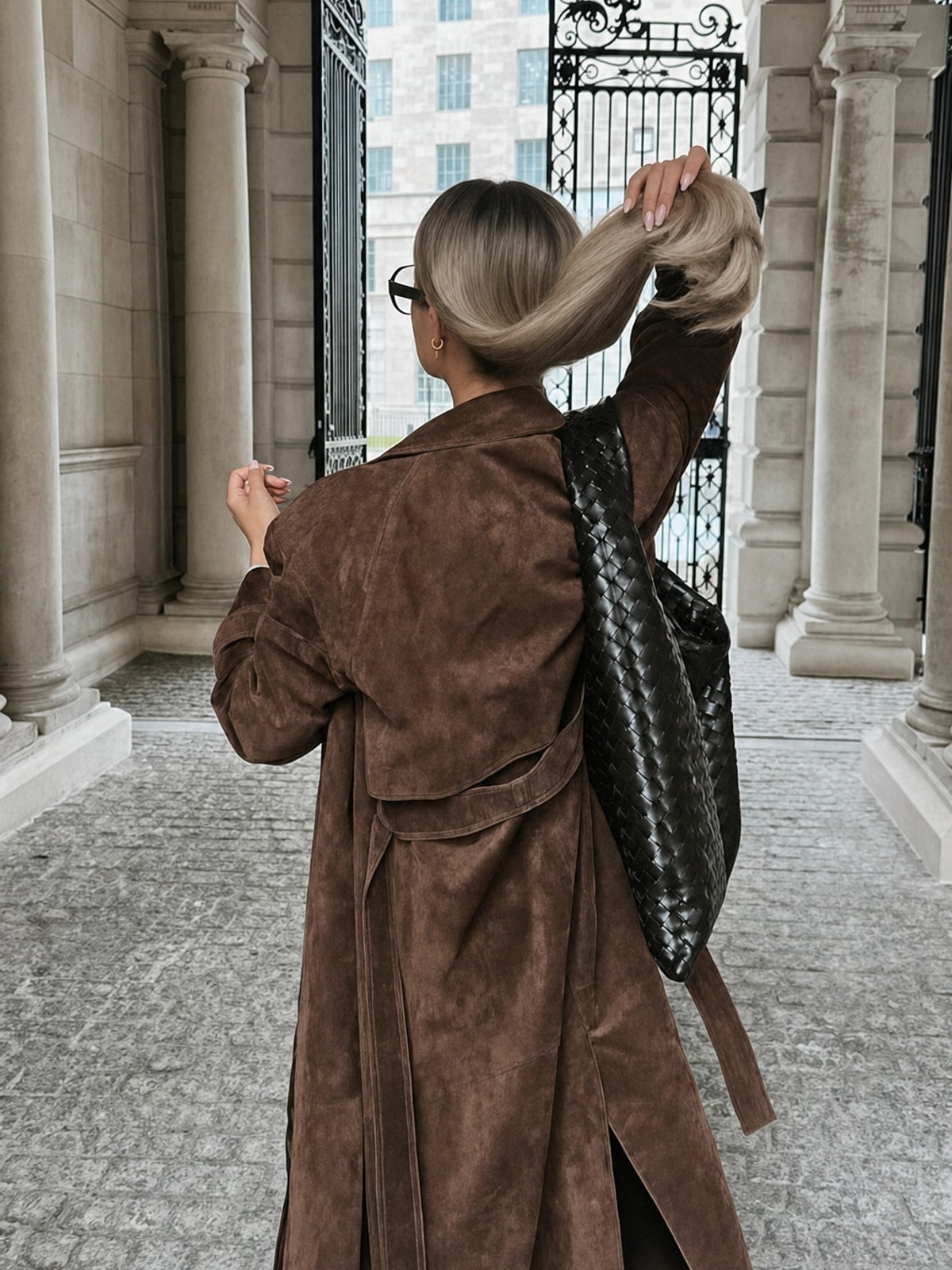 Warm Suede Trench Coat With Belted Waist - 5