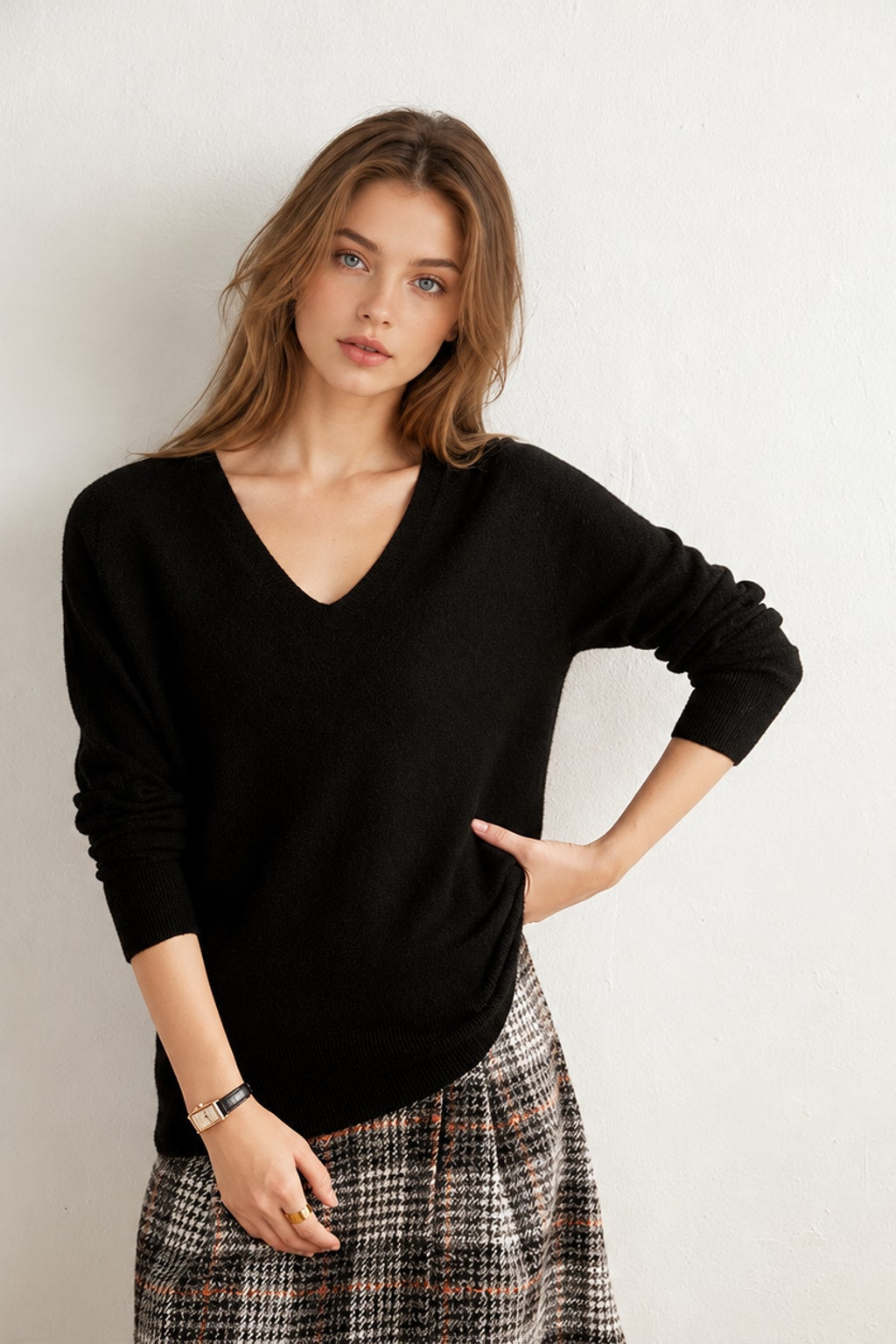 Cashmere V-Neck Pullover Cozy Knit Sweater - 7