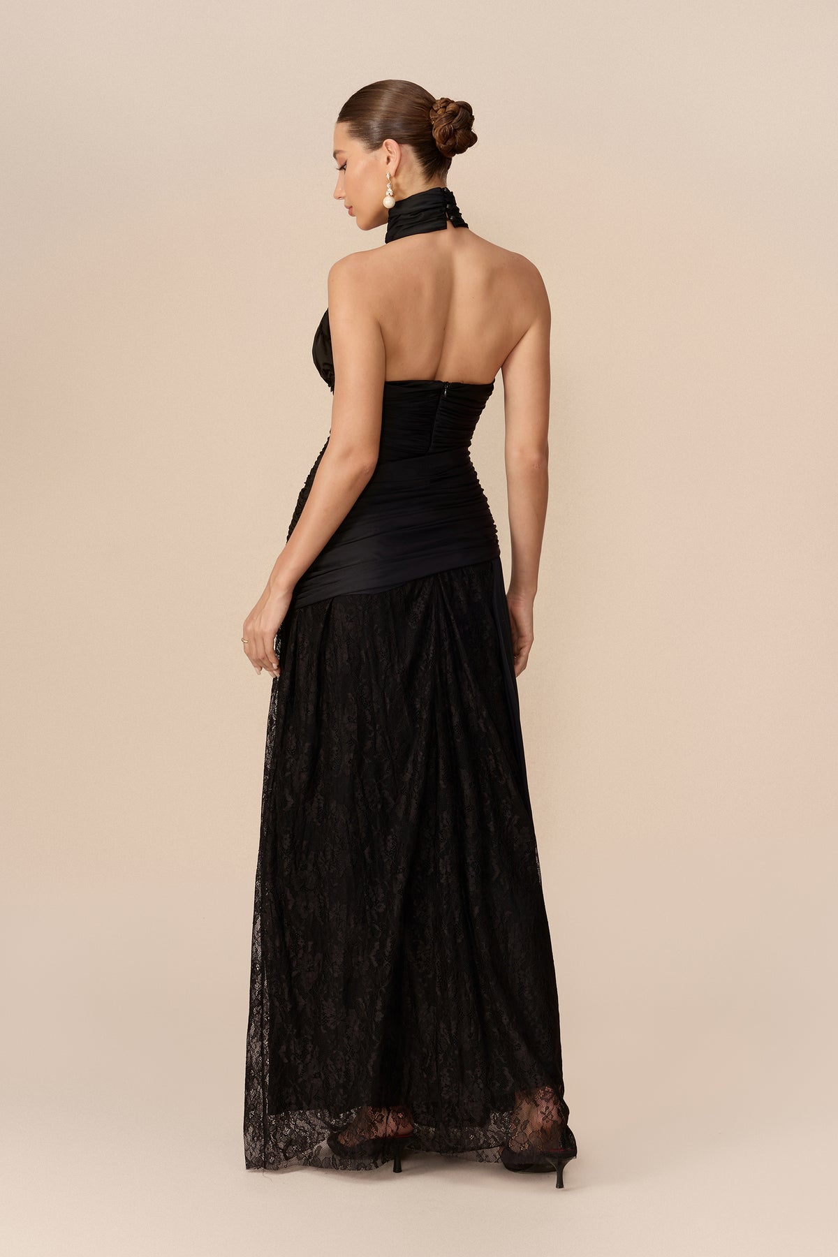 Black ruched deep V-neck maxi dress - view 4