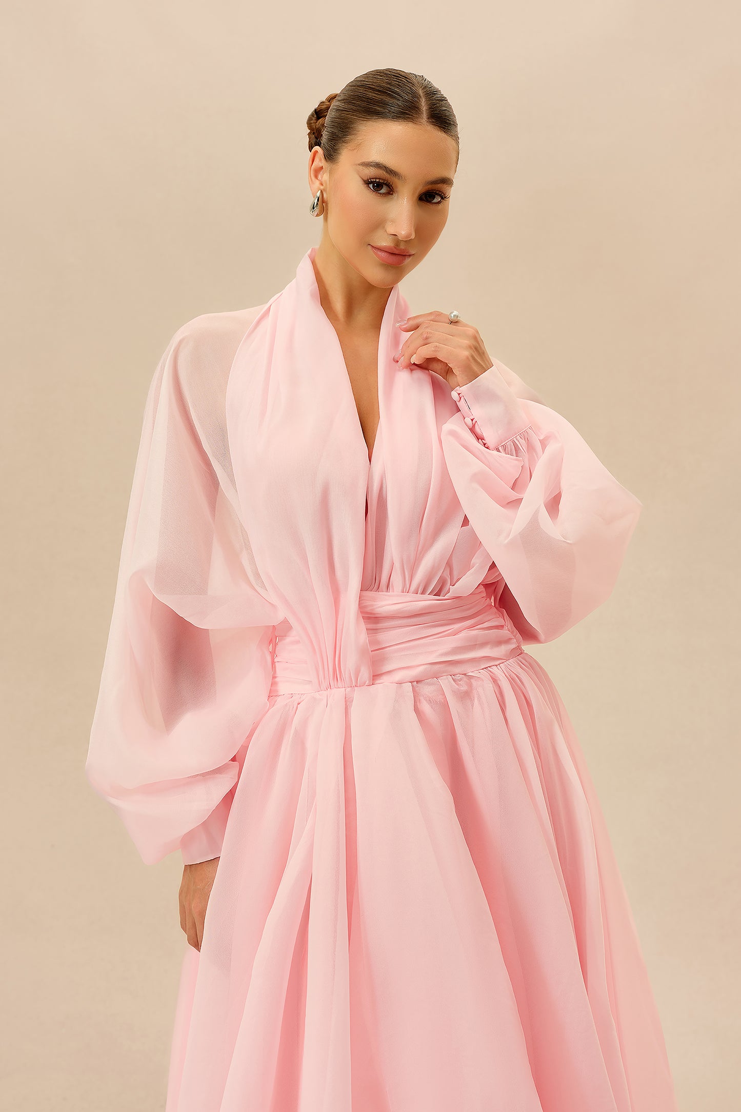 Pink V-neck puff sleeve organza maxi dress - view 3