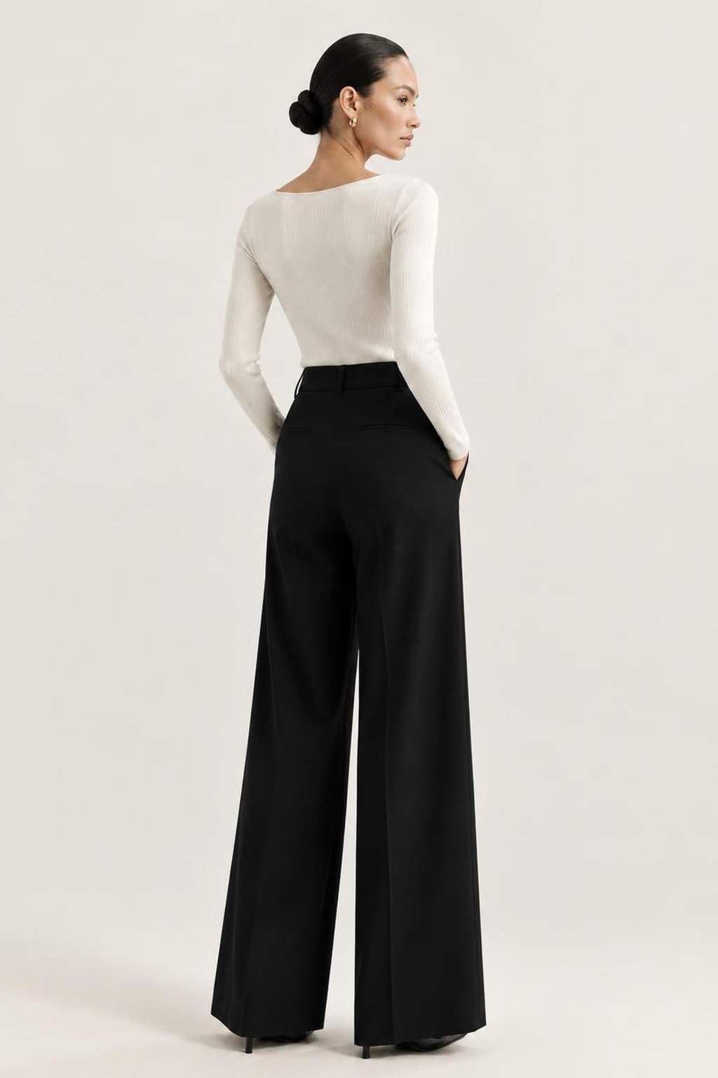Viscose-Wool Blend Diamond-Embellished Scoop Neck Top - 4