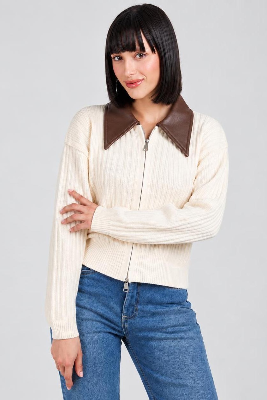 Ribbed Knit Zip-Front Cropped Sweater - 2