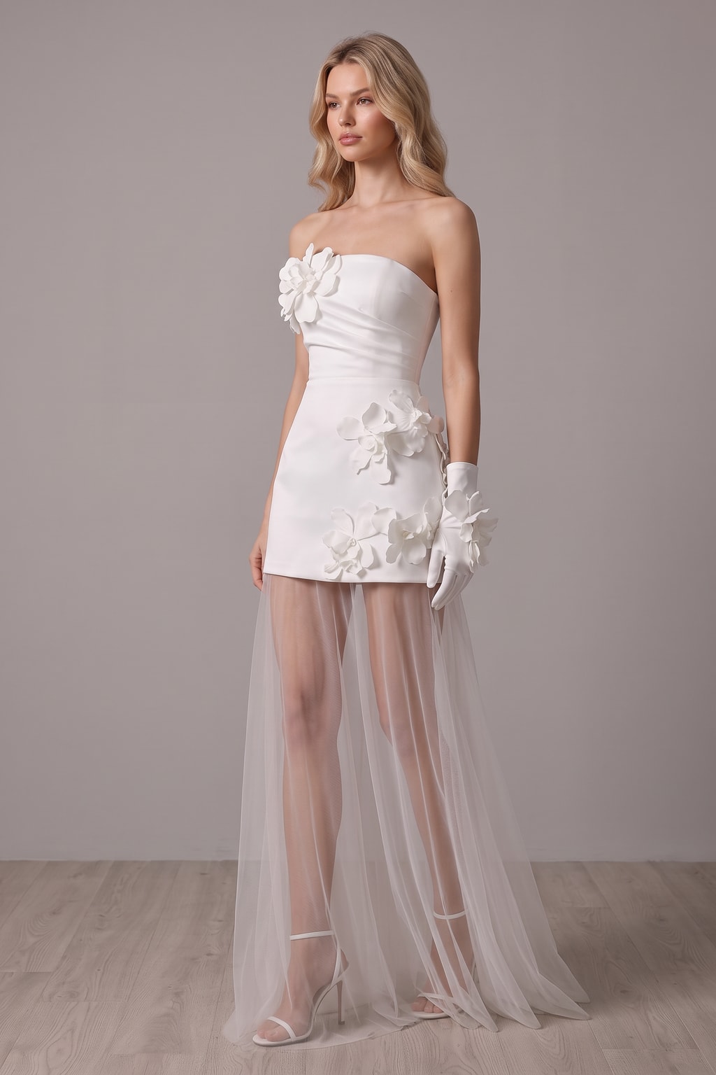 Elegant Strapless Evening Dress With Floral Patchwork - 3