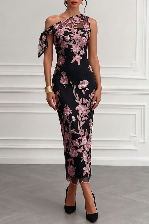 One-Shoulder Bow Lace Sheath Maxi Dress - view 3