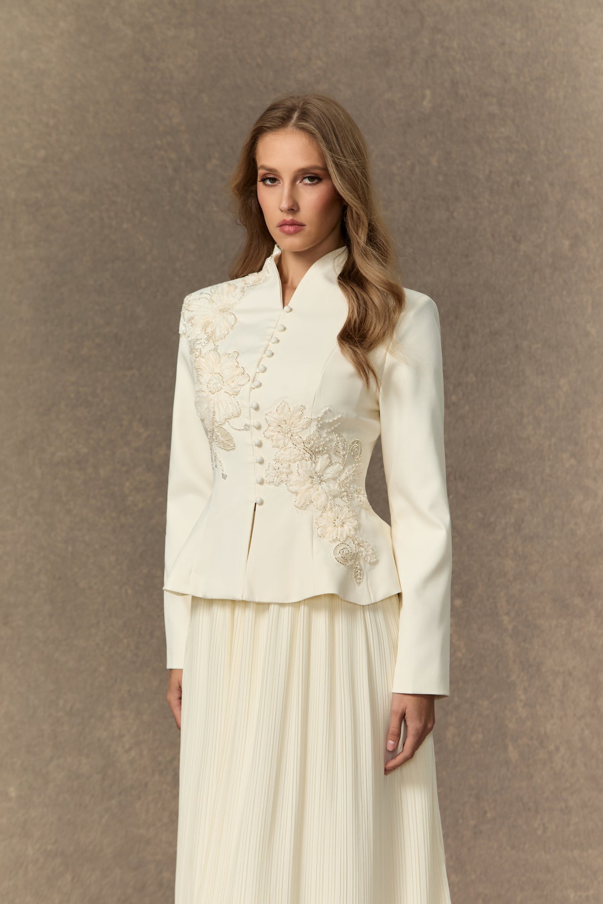 Lace applique peplum jacket and pleated skirt set - view 3