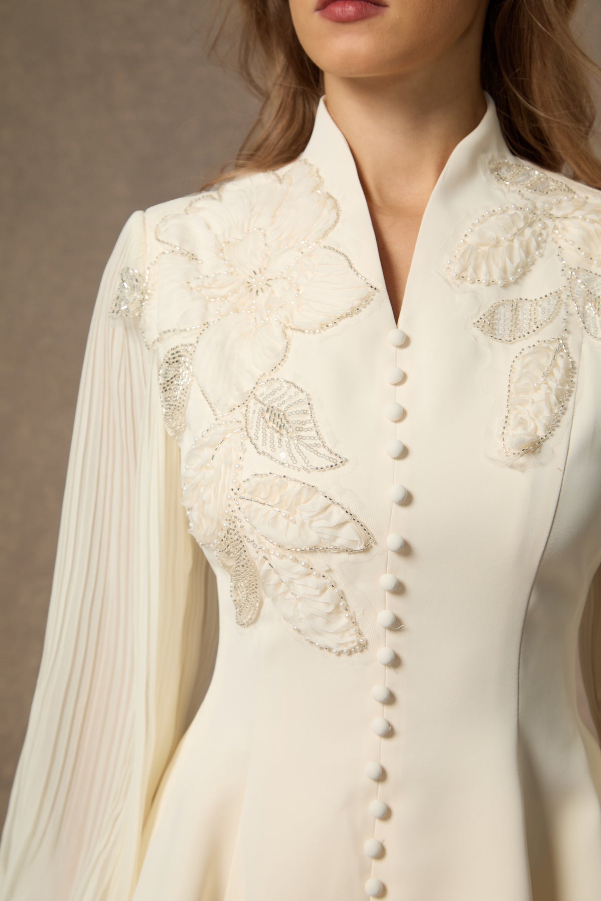 White floral embroidery peplum and skirt set - view 3
