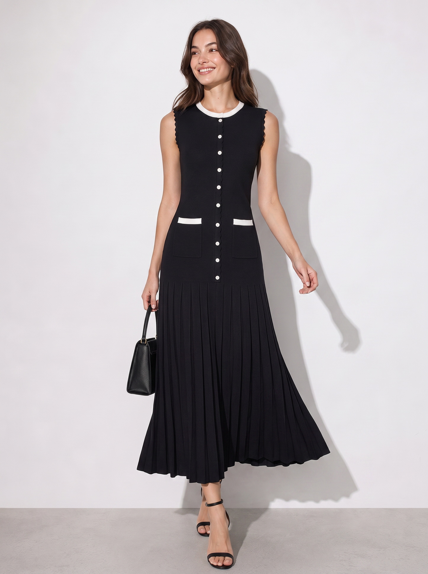 Scalloped Hem Pleated Knit Maxi Dress - view 3
