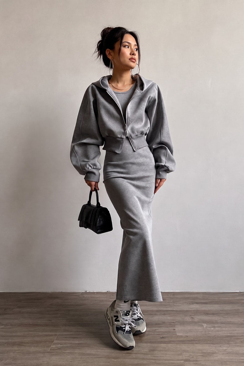 Grey Fleece Zip-Up Crop Hoodie with Long Sleeves - 2