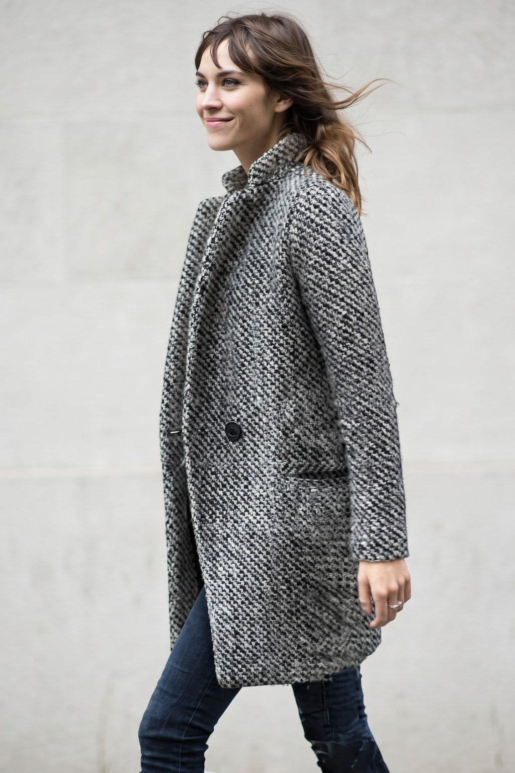 Long Wool Coat for Women Classic Tailored Winter Outerwear - 4