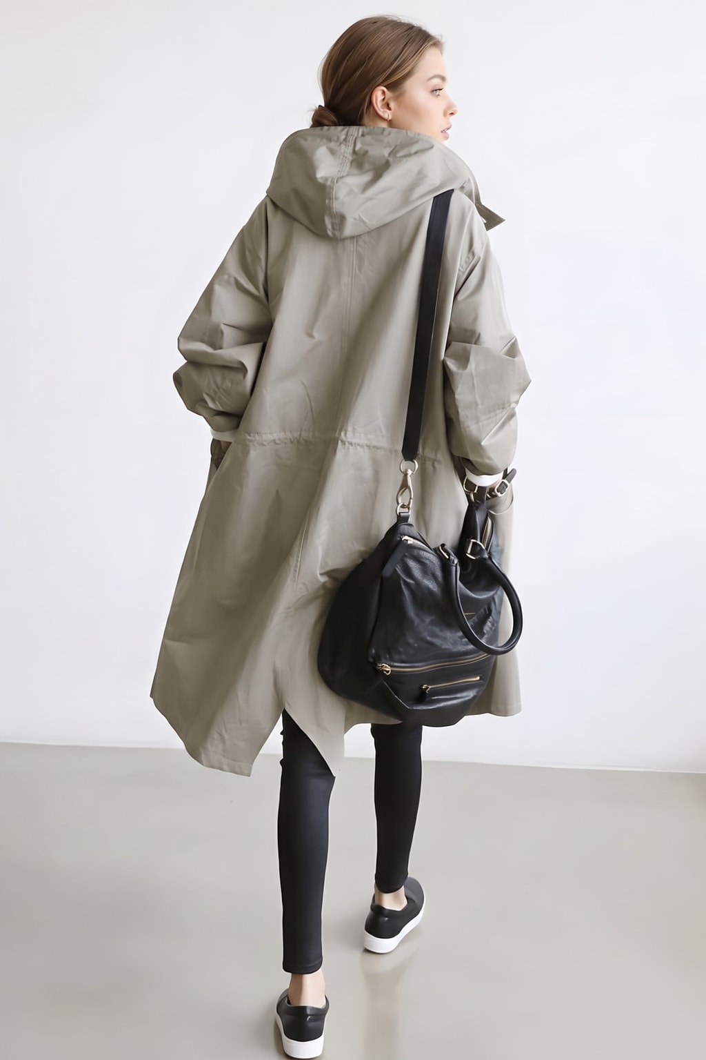 Women's Lightweight Hooded Jacket Breathable Everyday Layer - 3