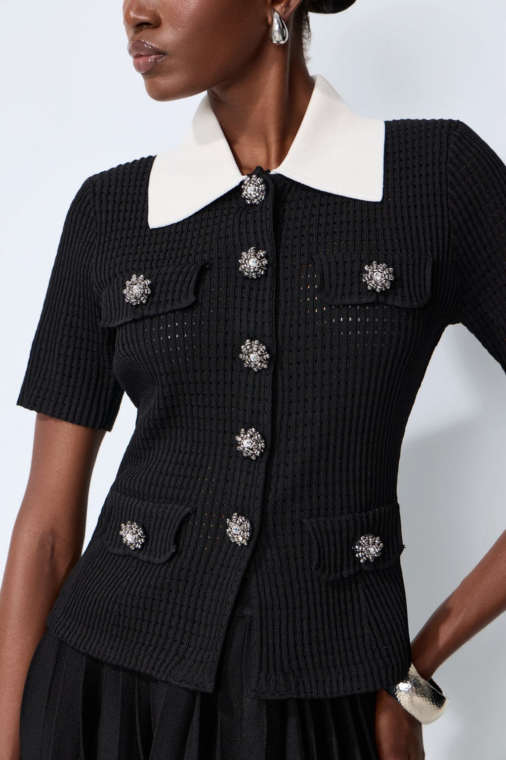 Contrast Collar Knit Top And Pleated Mini Skirt Set - 3